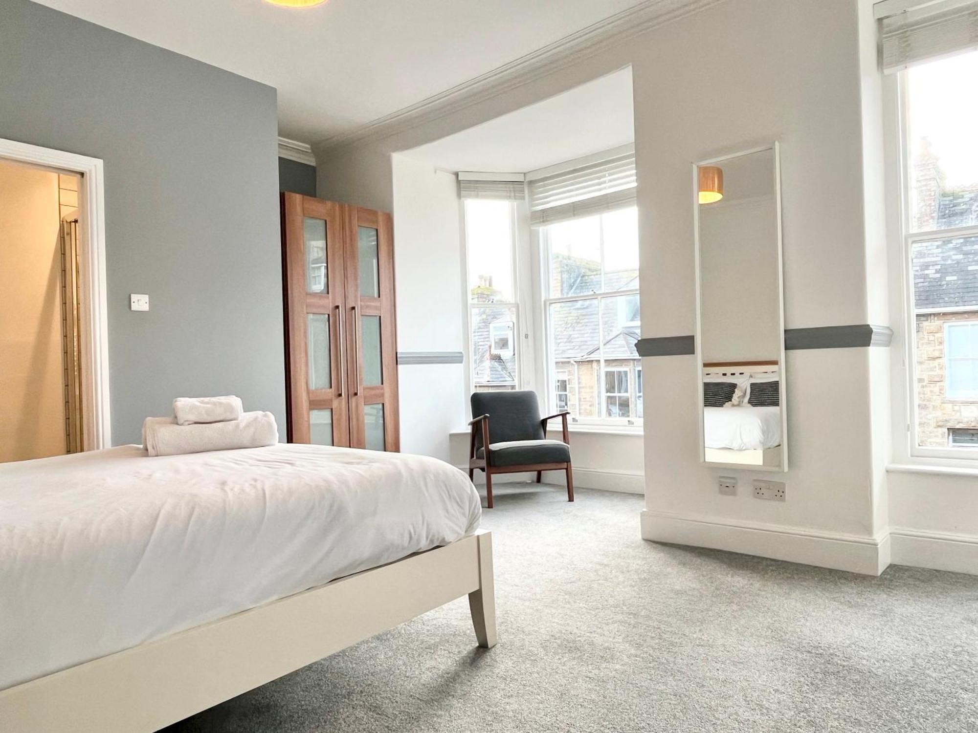 Spacious Home Near Seafront & Train Station 5 Bed Sleeps 10- Central Penzance Luaran gambar